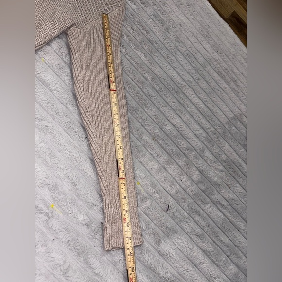 H&M Textured Knit Cardigan - Picture 4 of 8